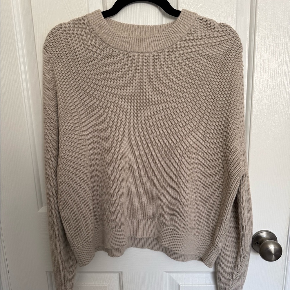 H&M Crewneck Knit Sweater in Light Taupe